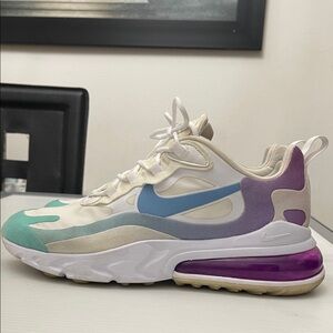 NIKE AIR MAX 270 REACT RUNNING SNEAKERS WOMENS SIZE 9